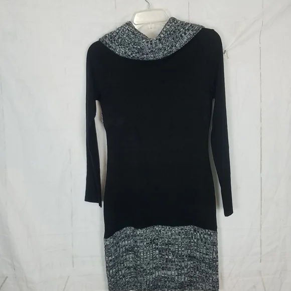 Venus Cowl neckline sweater dress - Picture 10 of 13